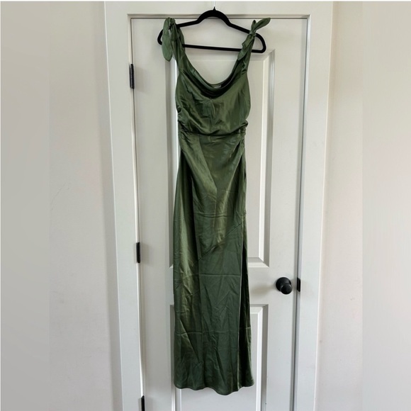 petal and pup SELMA OFF SHOULDER MAXI DRESS Women’s small - Picture 4 of 6